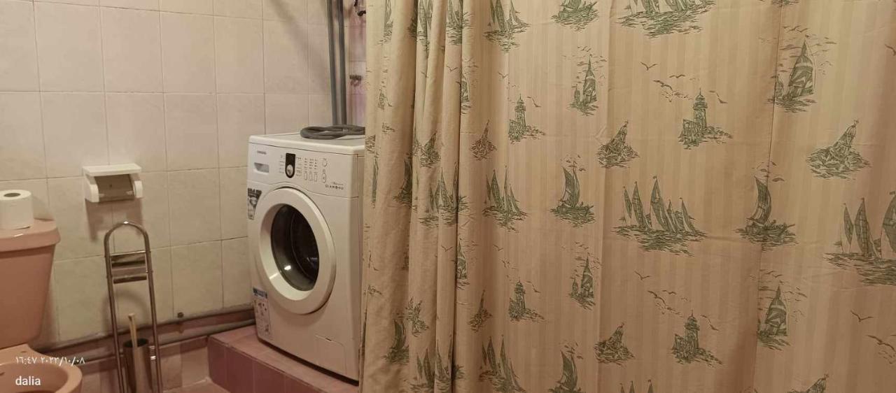 Student House Hostel Мадаба Екстериор снимка