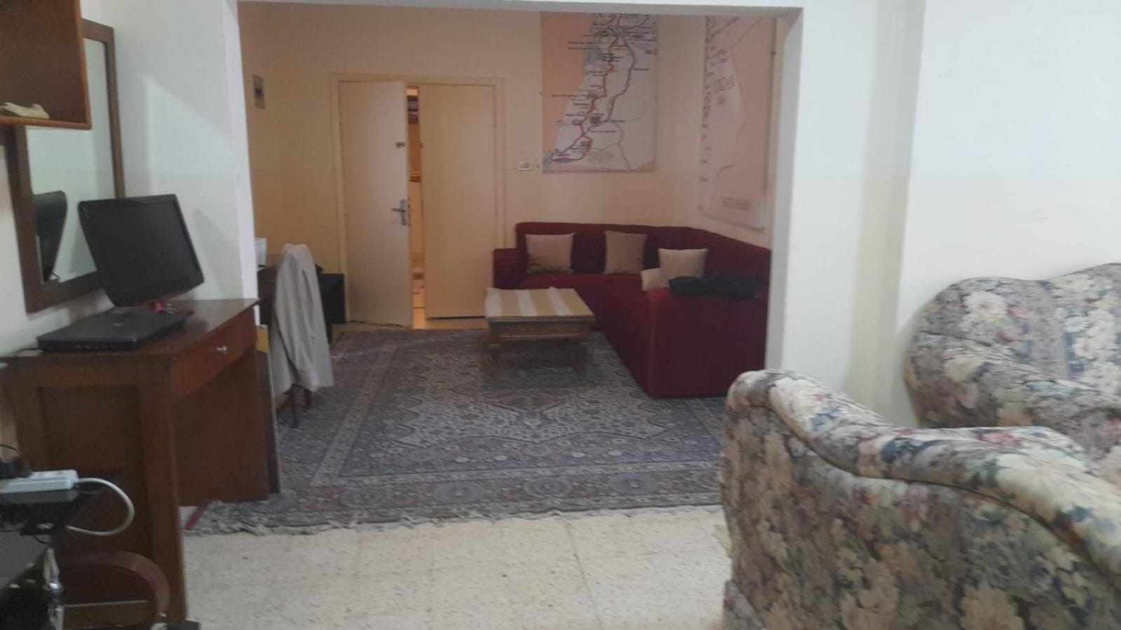 Student House Hostel Мадаба Екстериор снимка